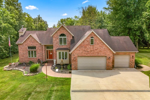 245 W GIRARD RD, UNION CITY, MI 49094 - Image a33bea19b1d4317b62b24ccc1652bc2c/140076277