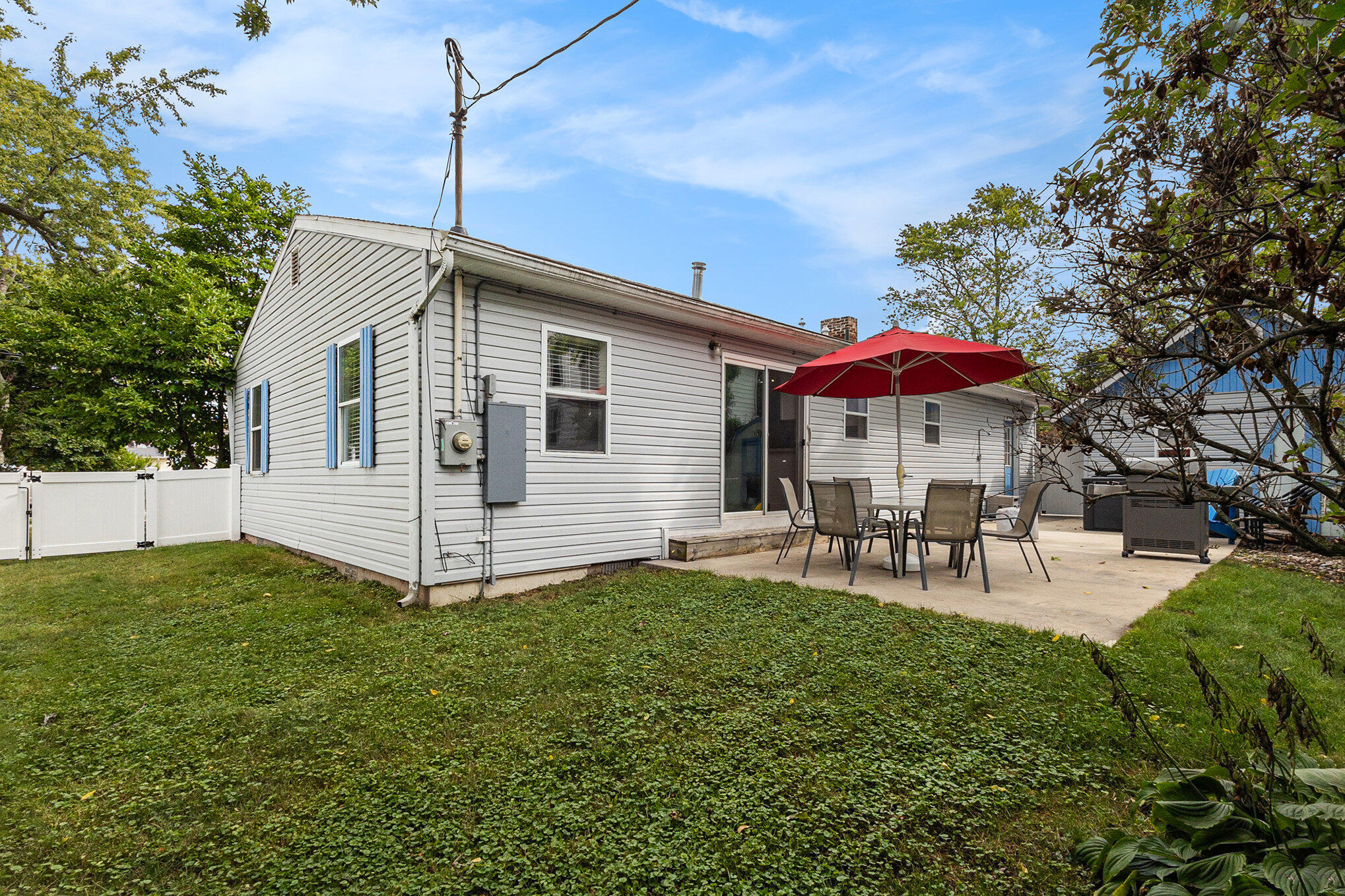 228 South Haven Street