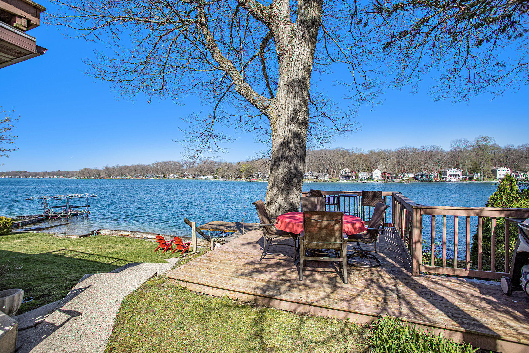 Richland, Michigan 49083, United States, 4 Bedrooms Bedrooms, ,2 BathroomsBathrooms,Residential,Pending,109647