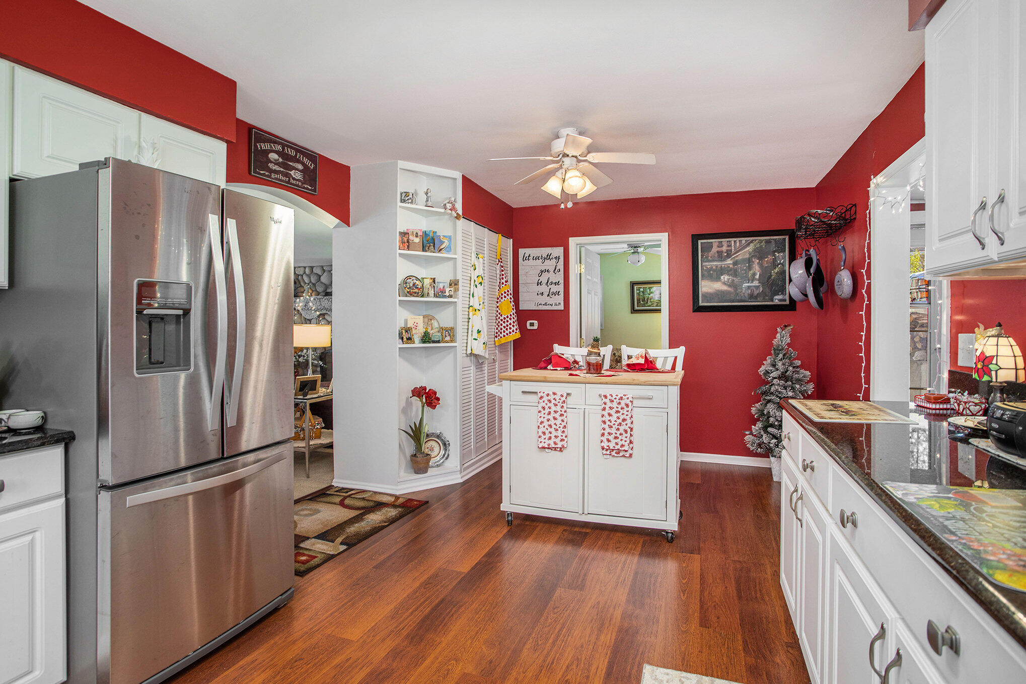 Richland, Michigan 49083, United States, 4 Bedrooms Bedrooms, ,2 BathroomsBathrooms,Residential,Pending,109647