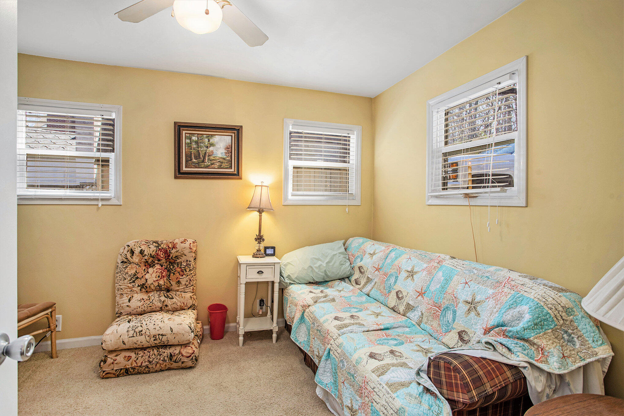 Richland, Michigan 49083, United States, 4 Bedrooms Bedrooms, ,2 BathroomsBathrooms,Residential,Pending,109647