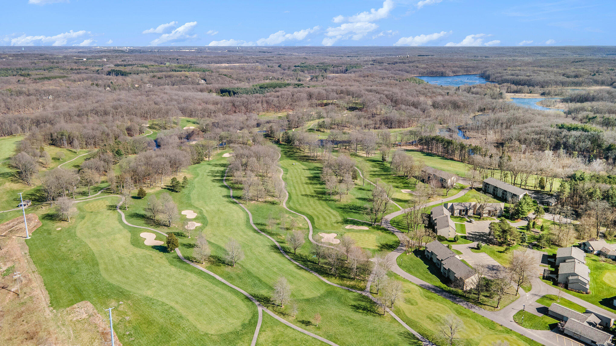 Richland, Michigan 49083, United States, 4 Bedrooms Bedrooms, ,2 BathroomsBathrooms,Residential,Pending,109647