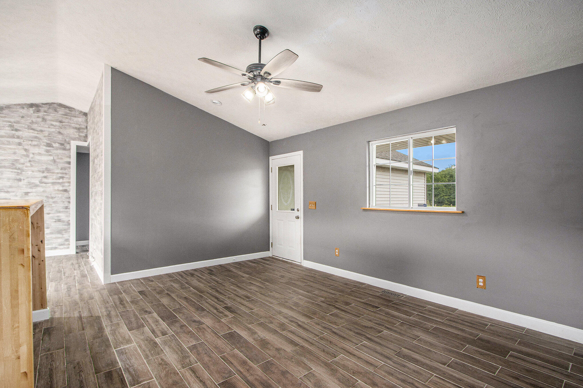 Richland, Michigan 49083, United States, 4 Bedrooms Bedrooms, ,3 BathroomsBathrooms,Residential,Active,180395