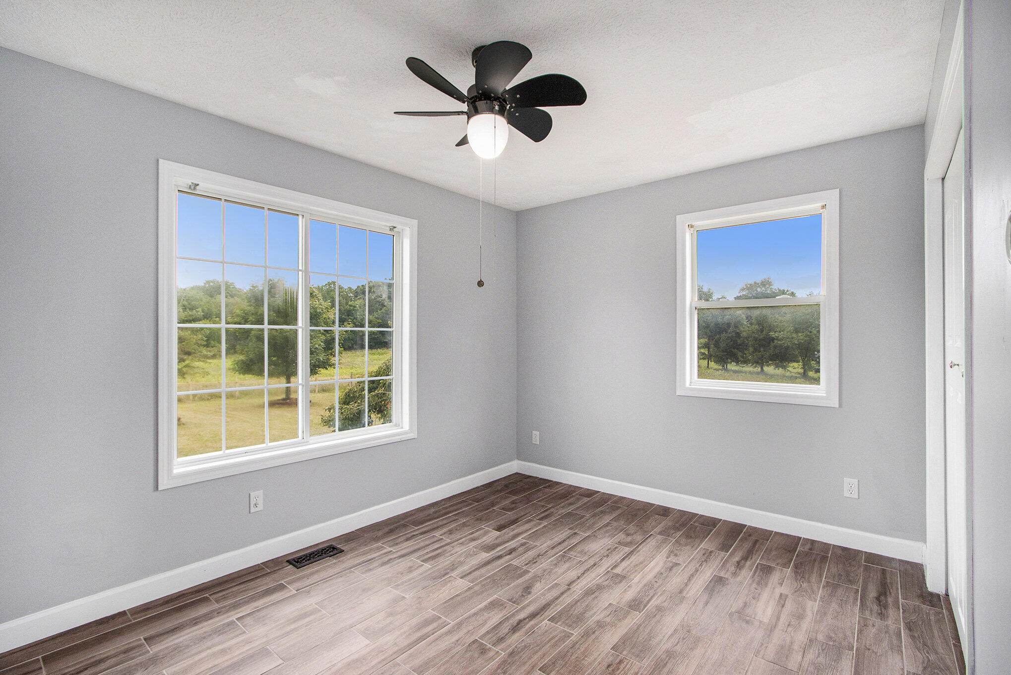 Richland, Michigan 49083, United States, 4 Bedrooms Bedrooms, ,3 BathroomsBathrooms,Residential,Active,180395