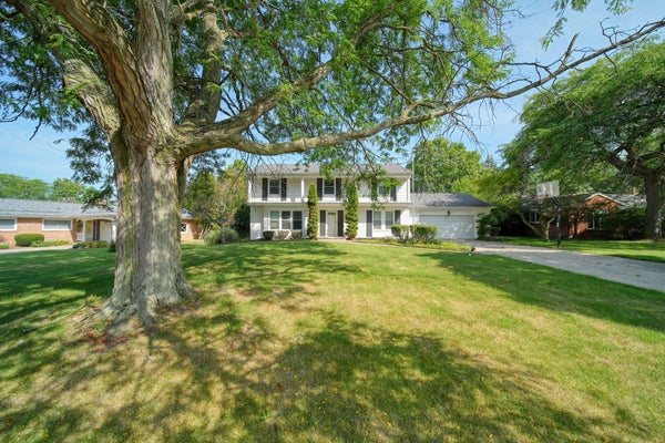 4312 APPLETREE LN, LANSING, MI 48917 - Image a58f3edb34621b26a8afcee28b156d2e/601768949