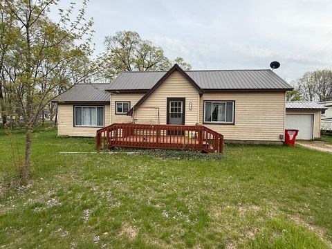 400 E Michigan Avenue, Hesperia, MI 49421 - MLS#: 25020310