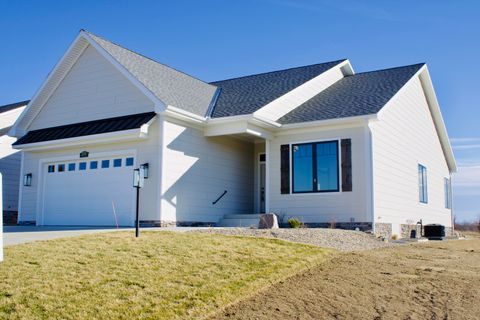 2576 Noellyn Drive Berrien Springs MI 49103
