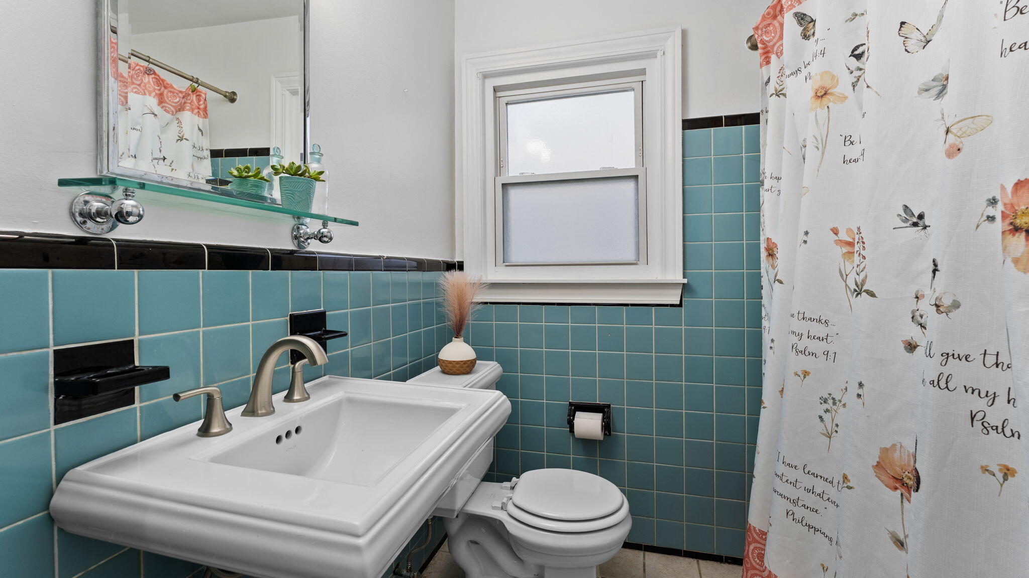 415 N Stephenson Highway