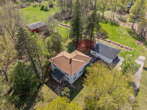 Photo of 7038 Little Paw Paw Lake Road, Coloma, MI 49038 (MLS # 26017185)