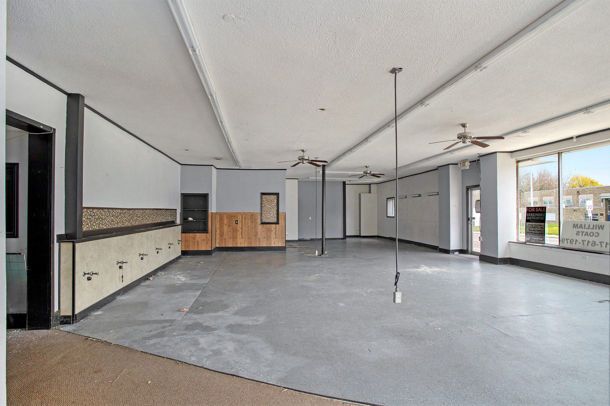 Battle Creek, Michigan 49015, United States, ,4 BathroomsBathrooms,Commercial,Active,110371