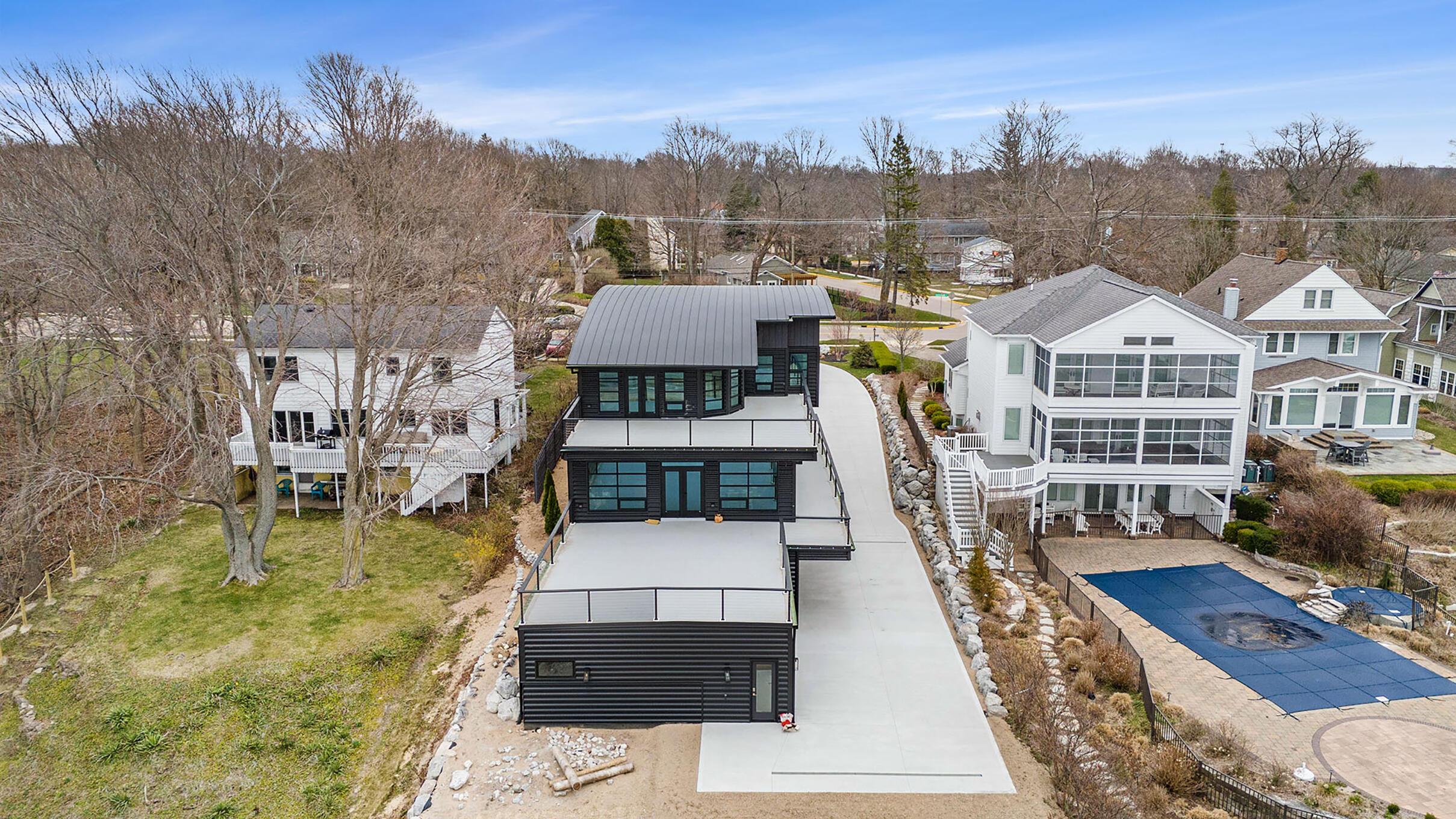 South Haven, Michigan 49090, United States, 5 Bedrooms Bedrooms, ,7 BathroomsBathrooms,Residential,Active,27193