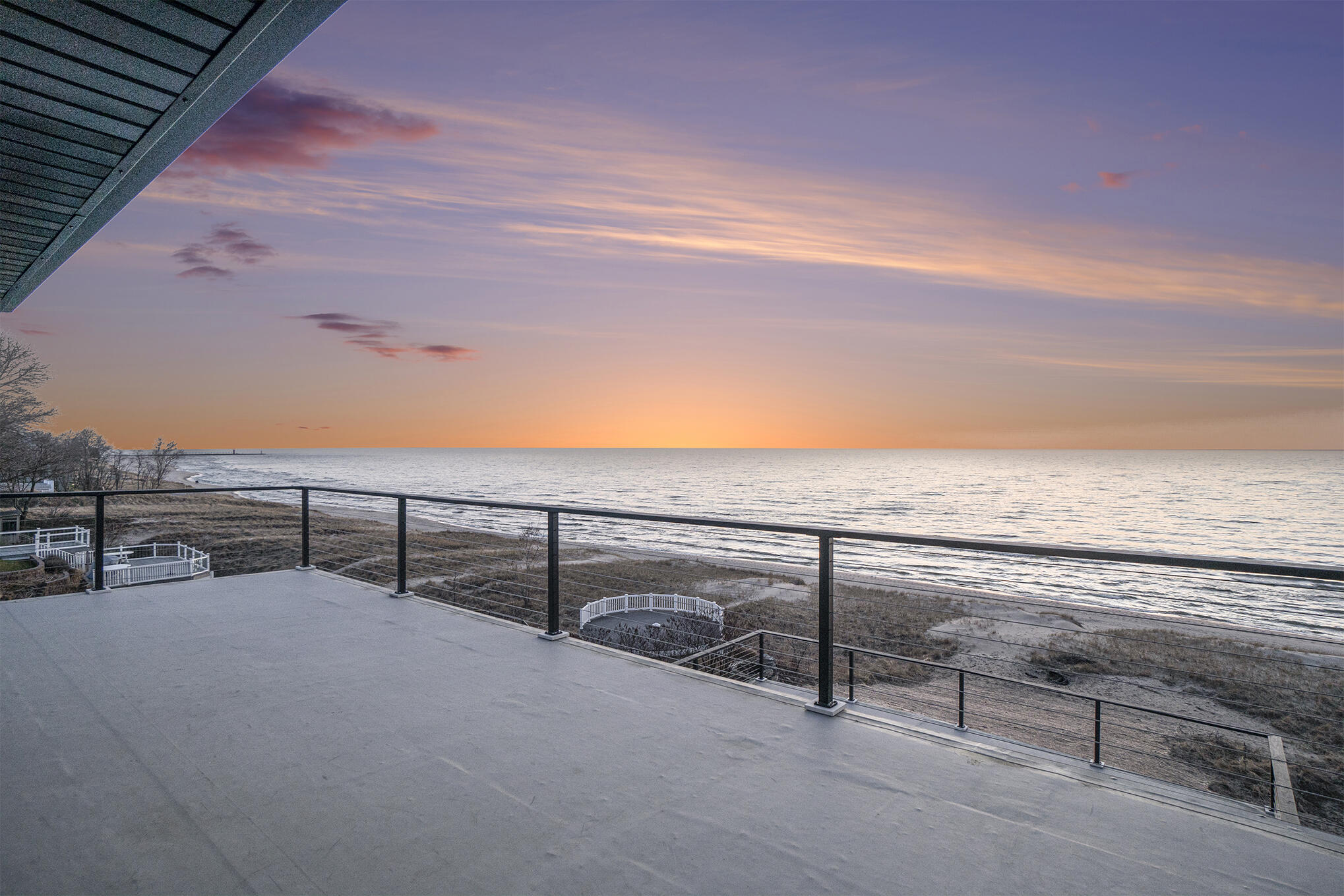 South Haven, Michigan 49090, United States, 5 Bedrooms Bedrooms, ,7 BathroomsBathrooms,Residential,Active,27193