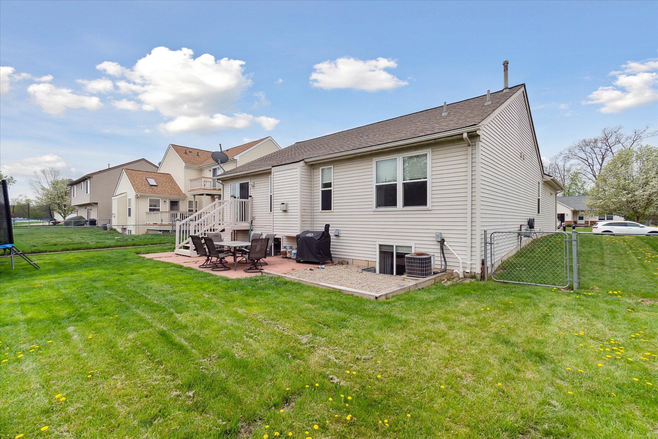 Ypsilanti, Michigan 48197, United States, 4 Bedrooms Bedrooms, ,3 BathroomsBathrooms,Residential,Pending,121230