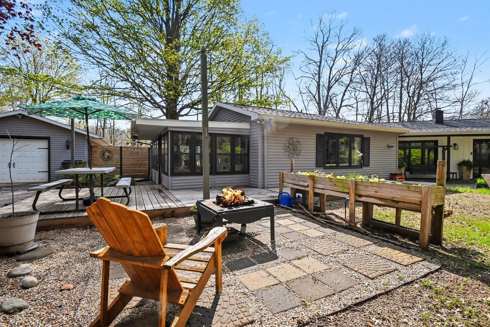 12435 Sandpiper Lane