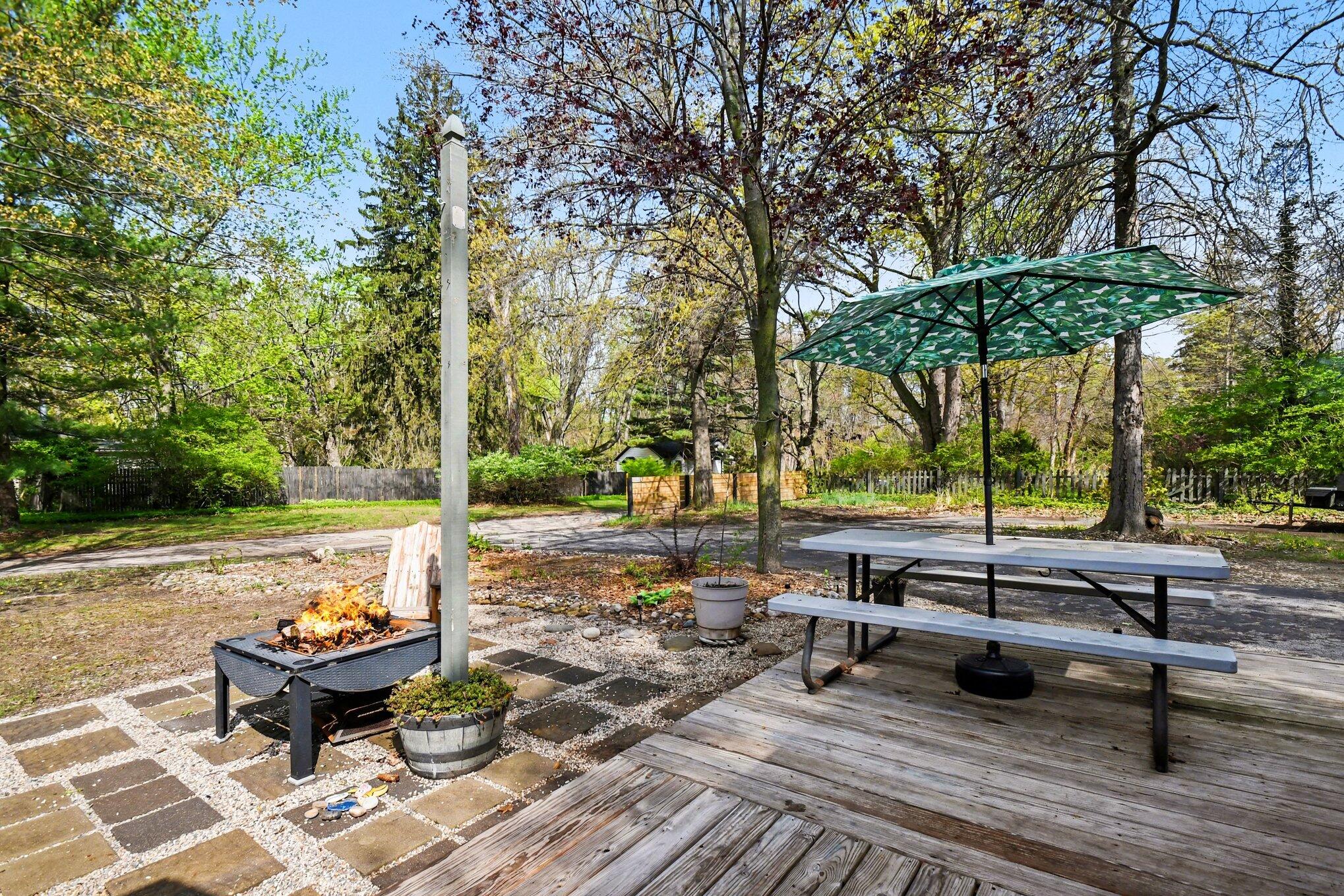 12435 Sandpiper Lane