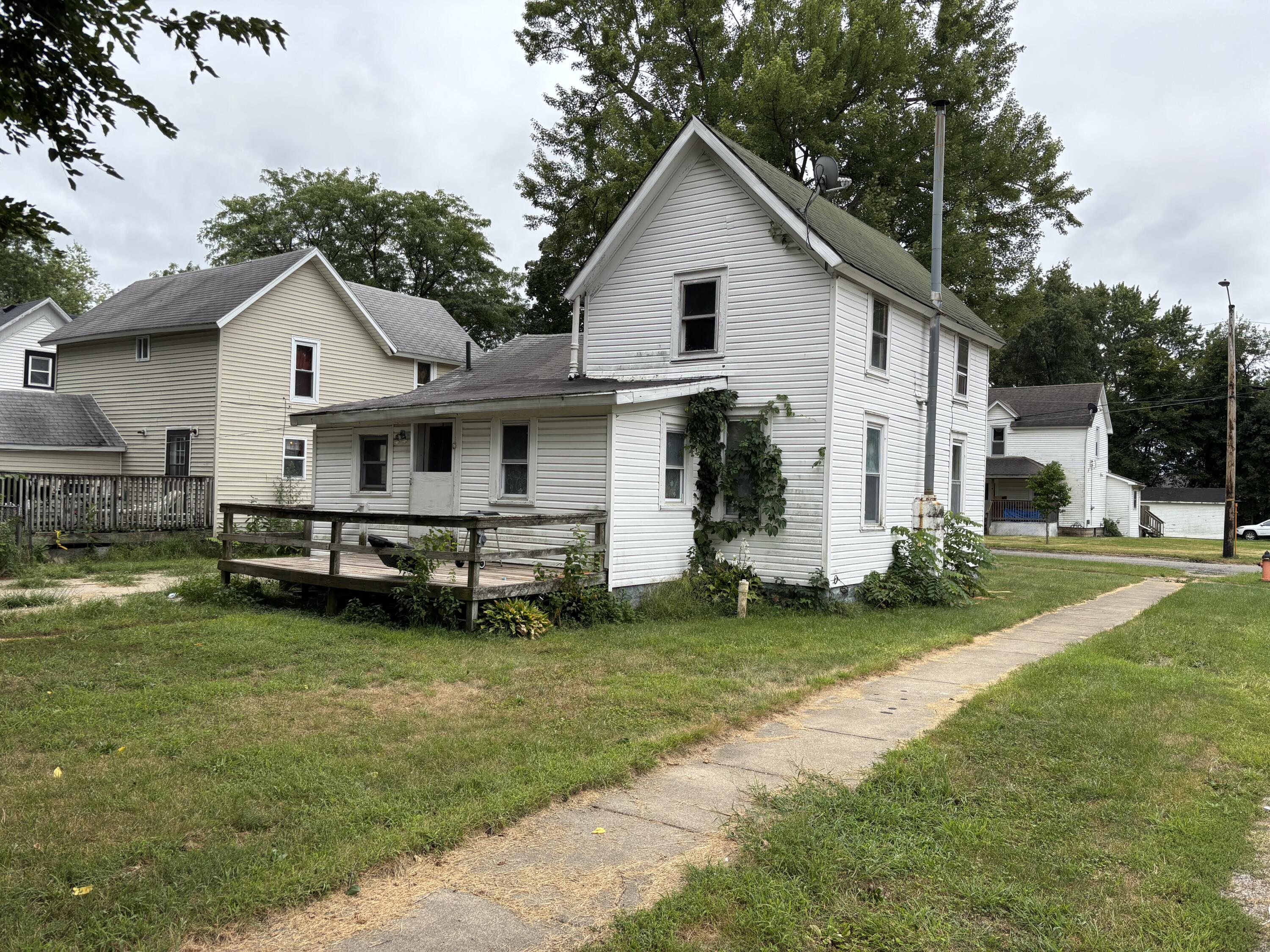 411 Wenzel Avenue