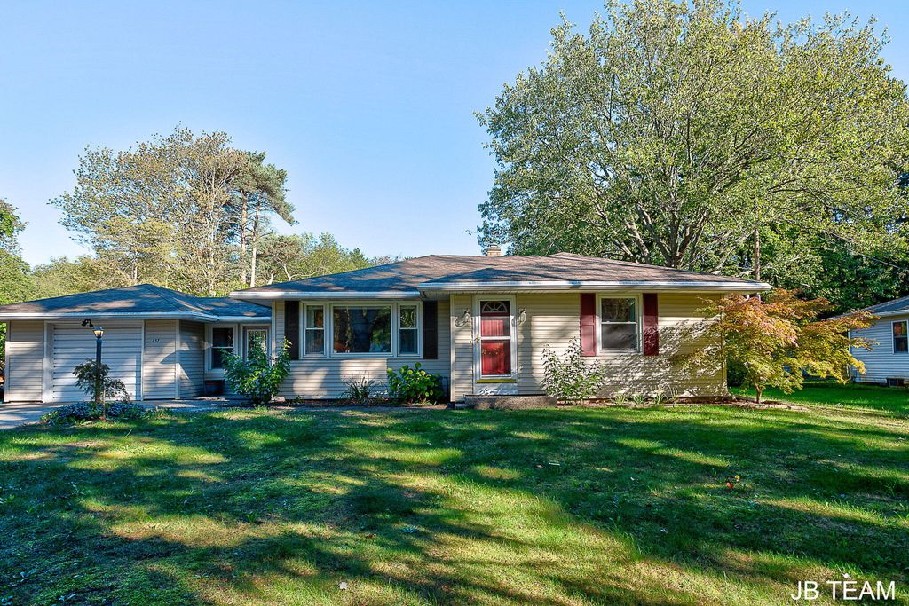 Photo of 257 Mae Rose Avenue, Holland, MI 49424 (MLS # 25053336)