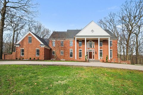 Photo of 1233 Ballybunion Court SE, Grand Rapids, MI 49546 (MLS # 26017257)