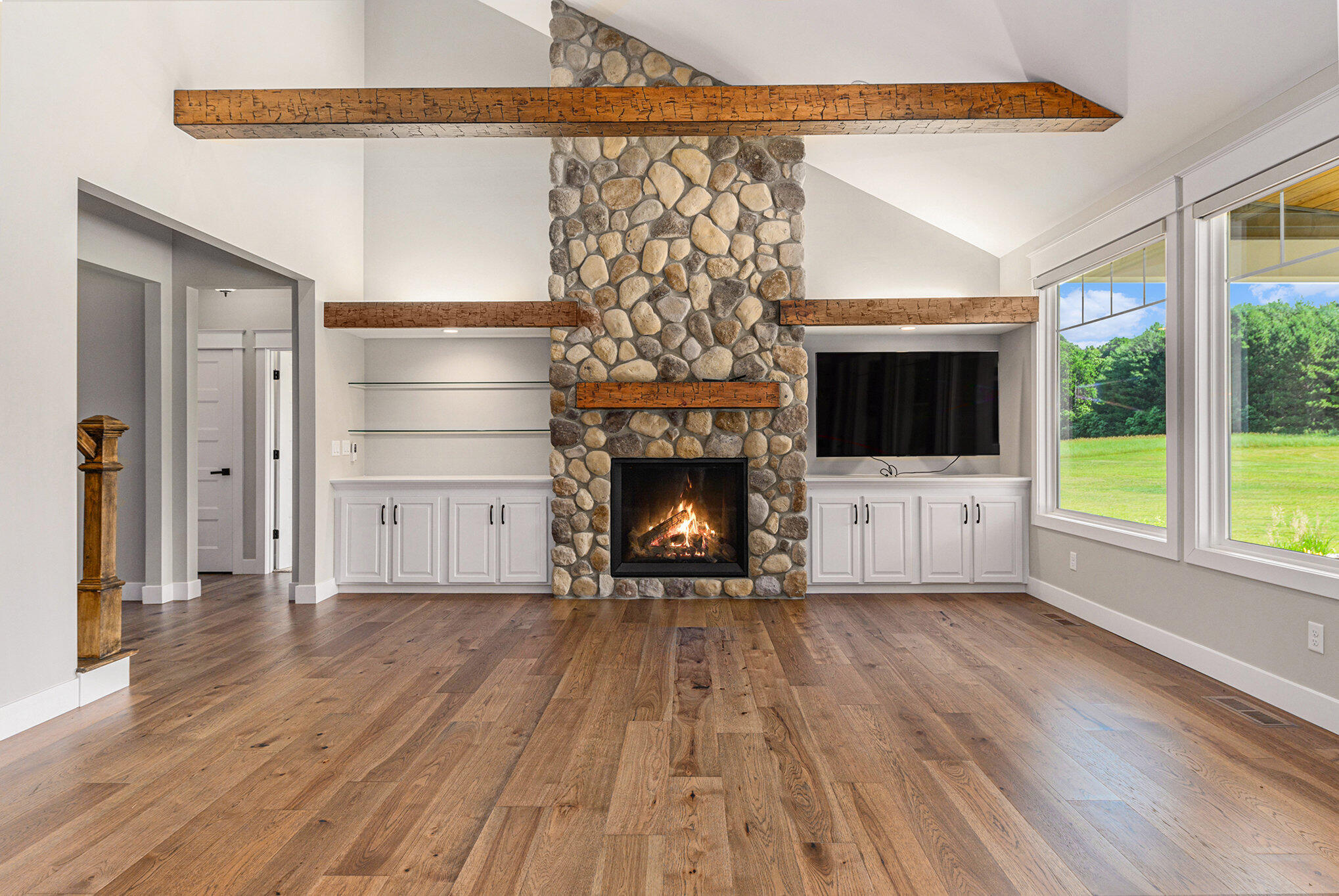 Kalamazoo, Michigan 49009, United States, 4 Bedrooms Bedrooms, ,3 BathroomsBathrooms,Residential,Active,162106