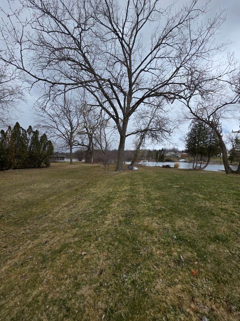641 Dunleavy Drive Highland MI 48356