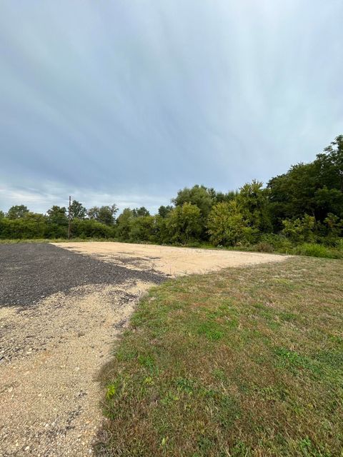 Photo of 3770 Division Avenue S, Wayland, MI 49348 (MLS # 25040807)