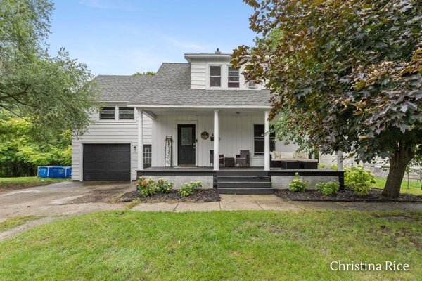 403 E CASS ST, GREENVILLE, MI 48838 - Image a6eefc901f5a6dfe81fabae7bc2d9a9c/2008016341