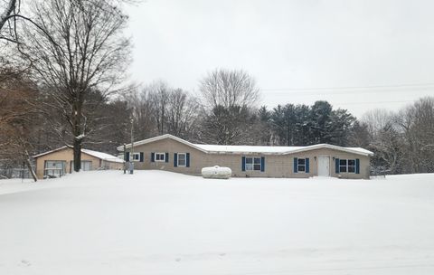 Photo of 25113 12th Avenue, Gobles, MI 49055 (MLS # 26001009)