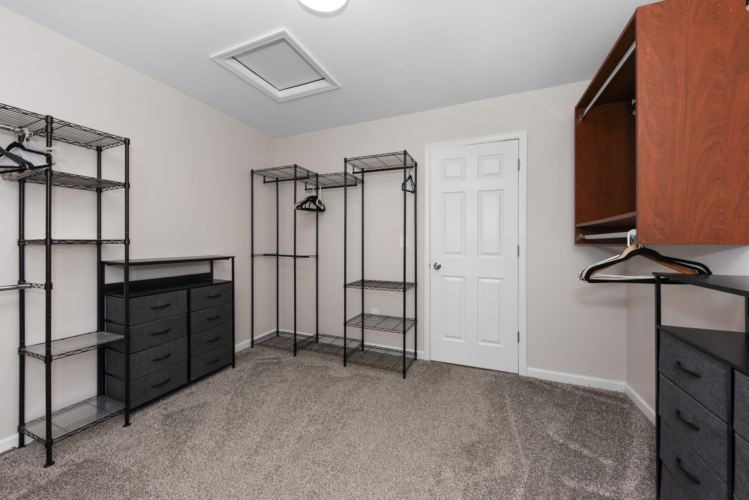 Howell, Michigan 48843, United States, 3 Bedrooms Bedrooms, ,3 BathroomsBathrooms,Residential,Active,184602