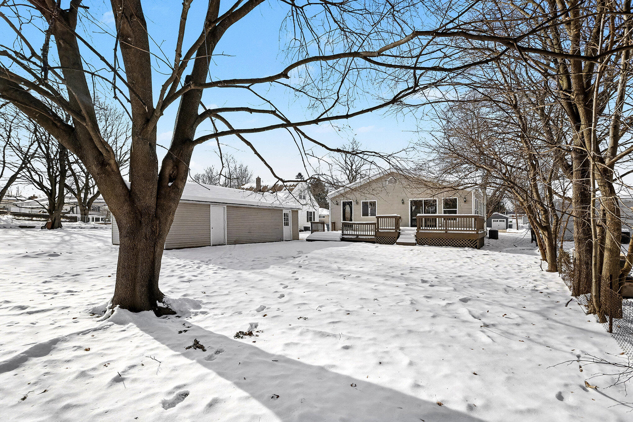 Battle Creek, Michigan 49015, United States, 4 Bedrooms Bedrooms, ,2 BathroomsBathrooms,Residential,Active,256963