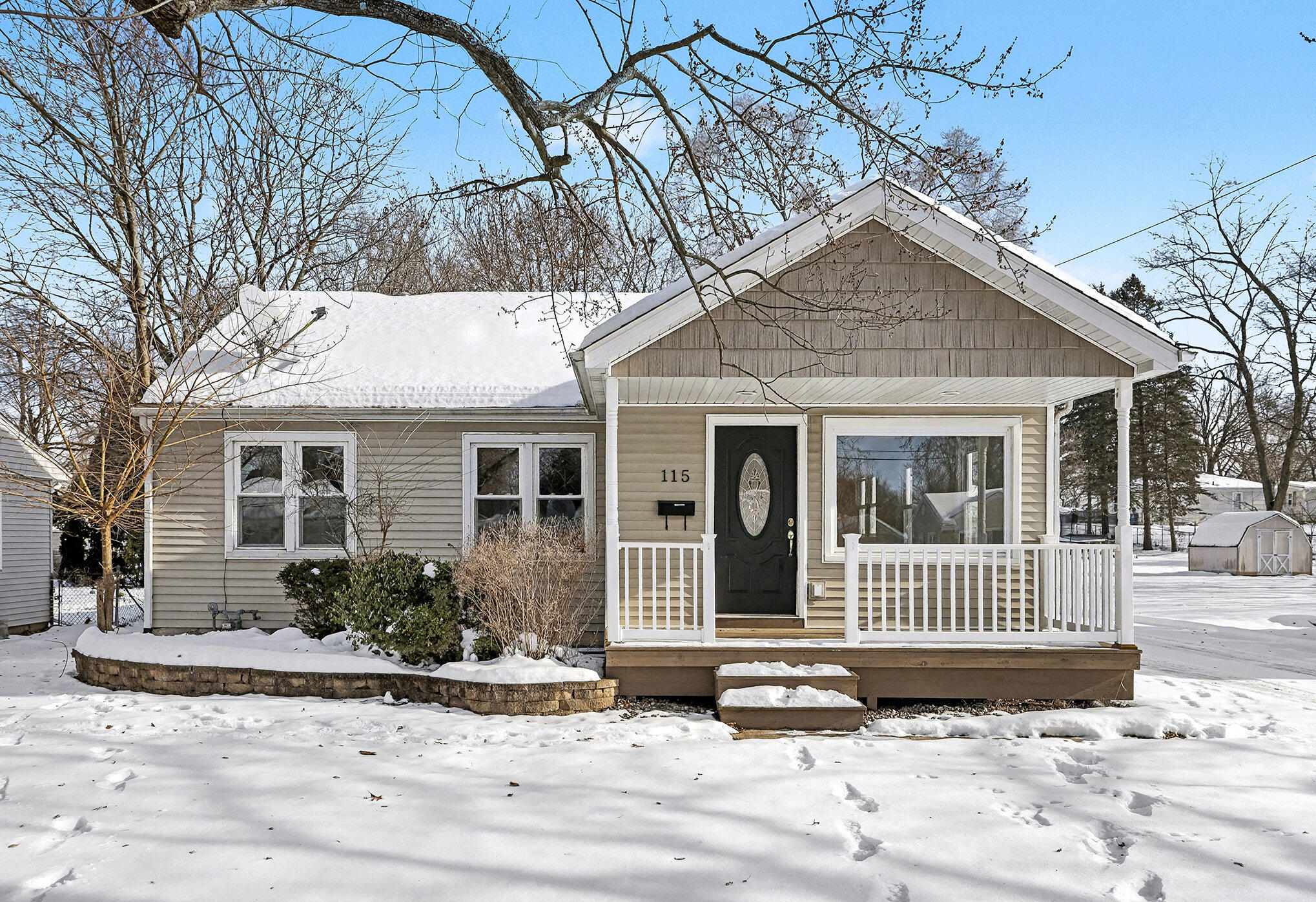 Battle Creek, Michigan 49015, United States, 4 Bedrooms Bedrooms, ,2 BathroomsBathrooms,Residential,Active,256963