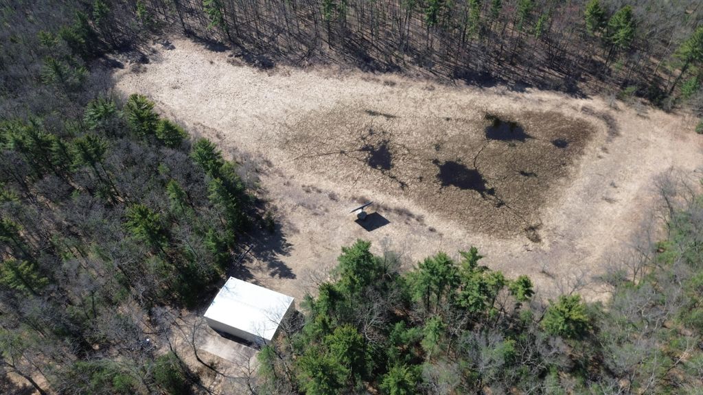 Photo of 253 W Crystal Lake Road, Whitehall, MI 49461 (MLS # 25056358)