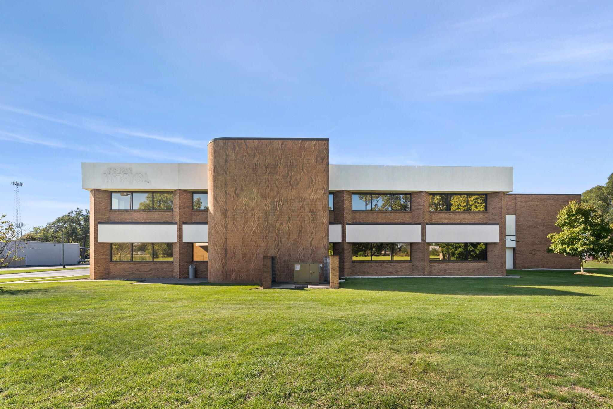 121 Clover Street