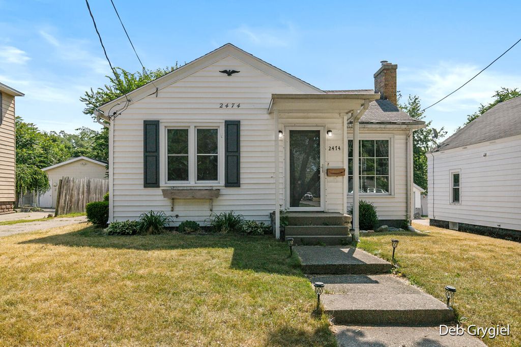 Photo of 2474 Central Avenue SW, Wyoming, MI 49519 (MLS # 23021497)