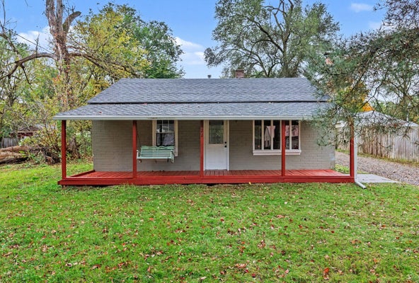422 WELLINGTON AVE, BATTLE CREEK, MI 49037 - Image a7797b58d1efb2dbe636f47f6d330041/2547172402