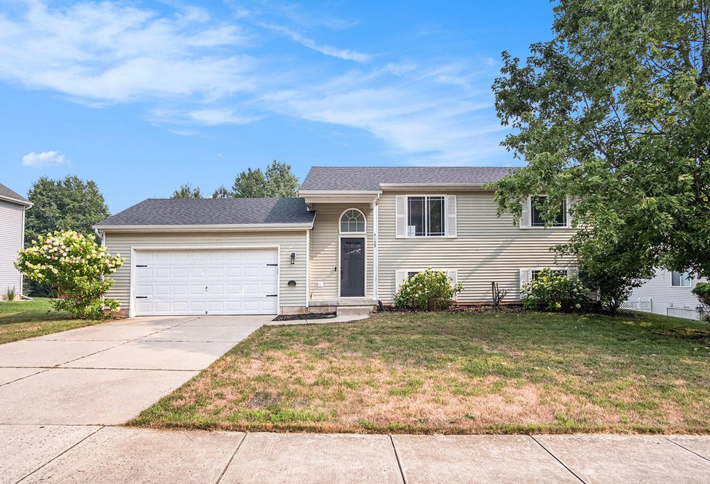 Photo of 4139 Whirlwind Drive NE, Rockford, MI 49341 (MLS # 25038508)