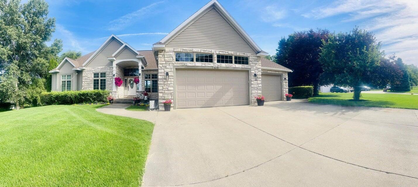 740 Bridgeview Bay Drive
