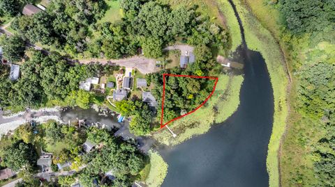 Photo of 920 Cambridge Drive, Onsted, MI 49265 (MLS # 25043556)