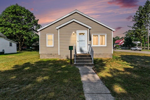 Photo of 509 N Delia Street, Ludington, MI 49431 (MLS # 26036629)