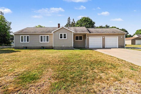 Photo of 509 N Delia Street, Ludington, MI 49431 (MLS # 26036629)