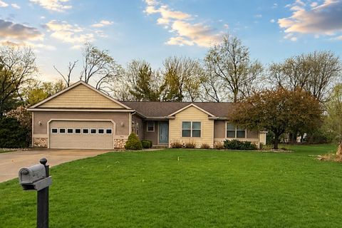 Photo of 1036 S Stoneridge Drive, Plainwell, MI 49080 (MLS # 26022787)