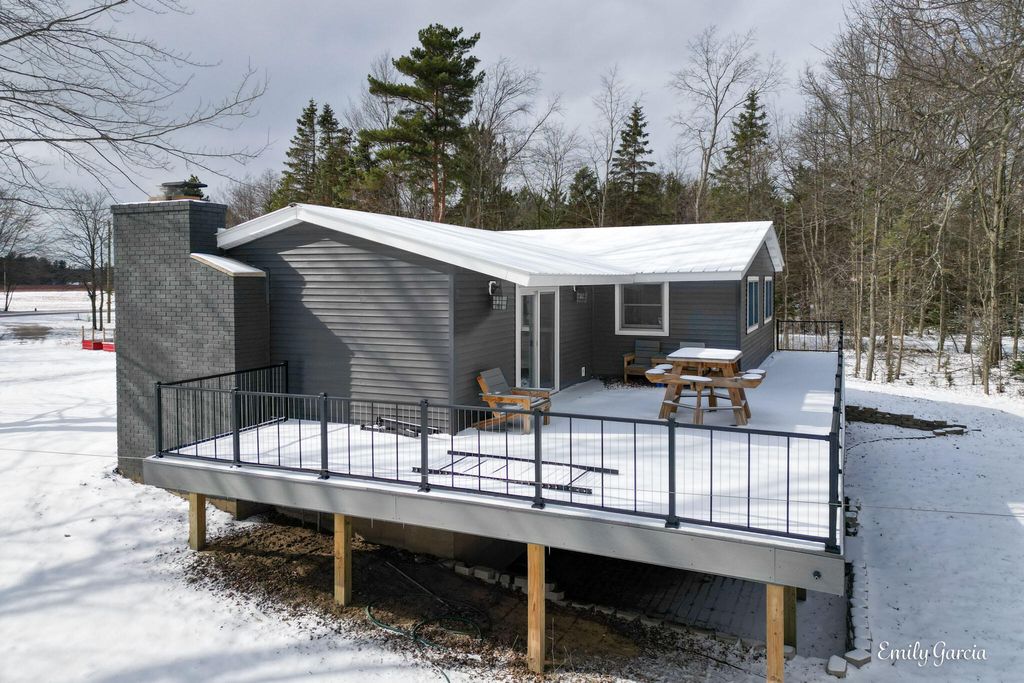 Photo of 4184 Butternut Drive, Holland, MI 49424 (MLS # 26010300)