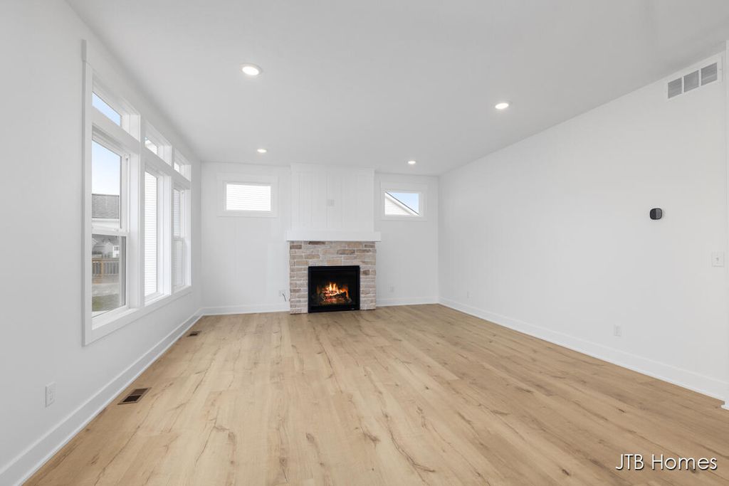 Photo of 15783 Norwalk Road, Grand Haven, MI 49417 (MLS # 26011801)