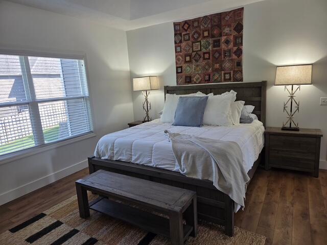 Kalamazoo, Michigan 49009, United States, 5 Bedrooms Bedrooms, ,4 BathroomsBathrooms,Residential,Pending,111228