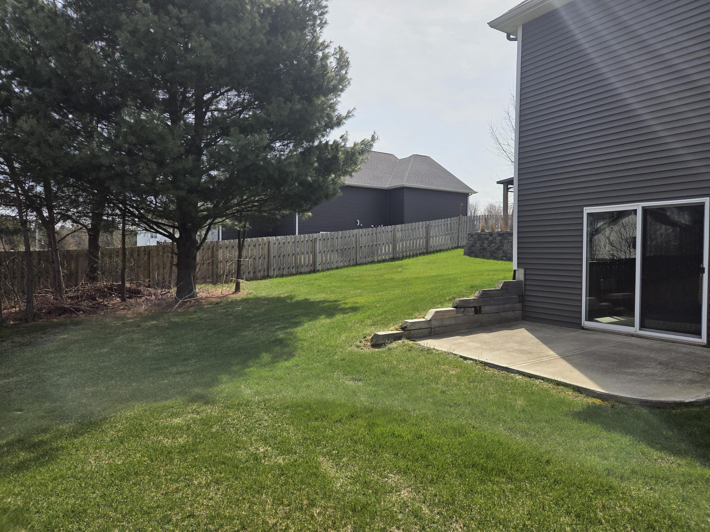 Kalamazoo, Michigan 49009, United States, 5 Bedrooms Bedrooms, ,4 BathroomsBathrooms,Residential,Pending,111228