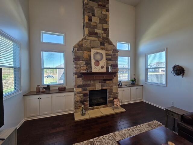 Kalamazoo, Michigan 49009, United States, 5 Bedrooms Bedrooms, ,4 BathroomsBathrooms,Residential,Pending,111228