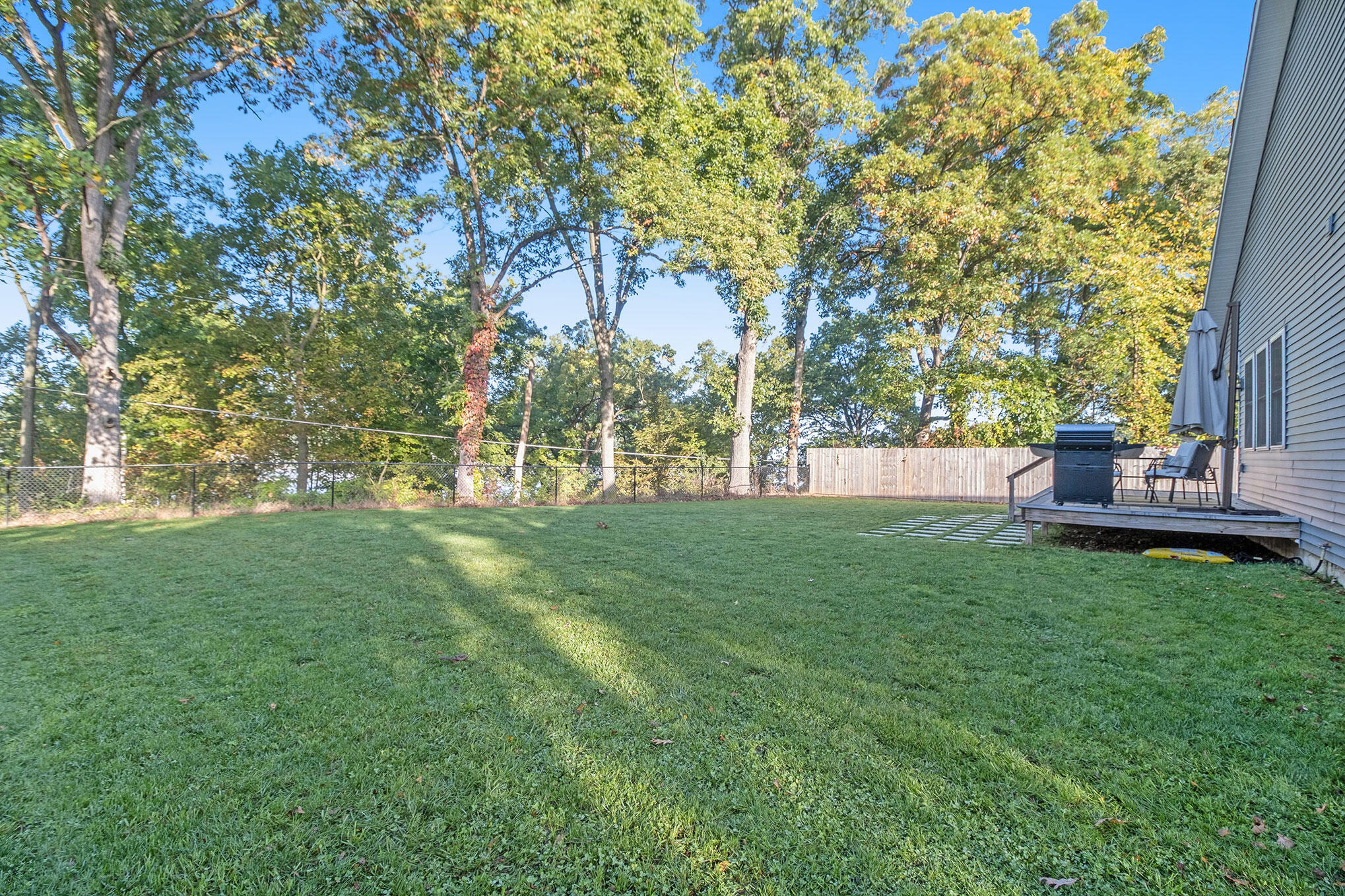 Augusta, Michigan 49012, United States, 3 Bedrooms Bedrooms, ,2 BathroomsBathrooms,Residential,Active,237878