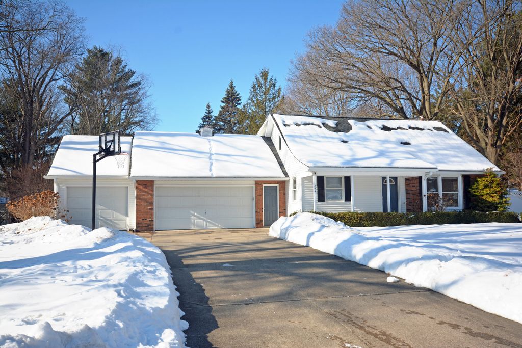 Photo of 244 Leisure Lane, Holland, MI 49424 (MLS # 26006051)