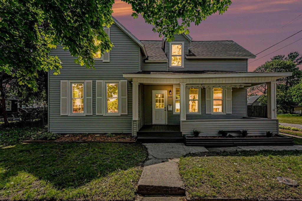 Photo of 2269 Denmark Street, Muskegon, MI 49441 (MLS # 26046912)