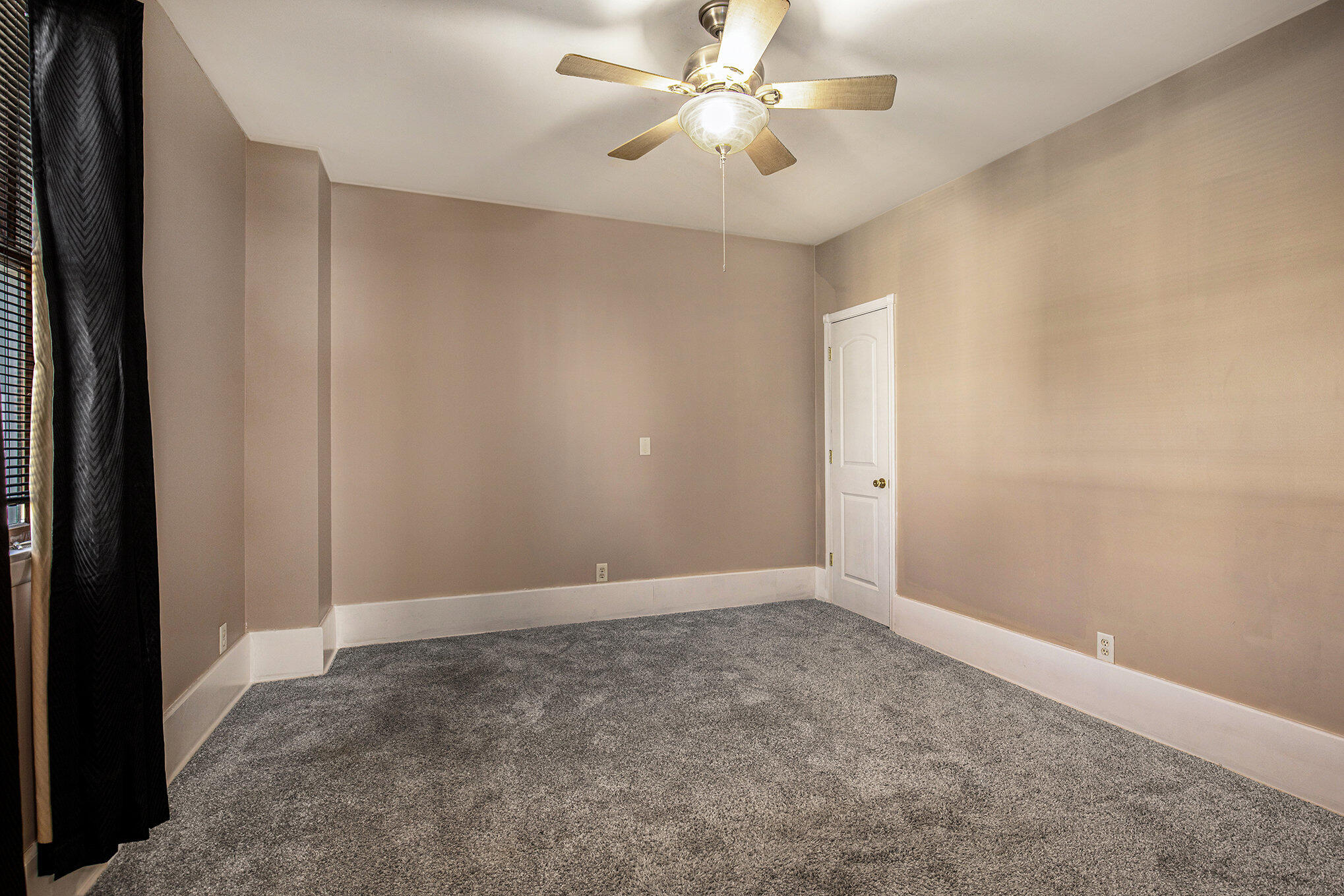 Ionia, Michigan 48846, United States, 3 Bedrooms Bedrooms, ,2 BathroomsBathrooms,Residential,Active,88624