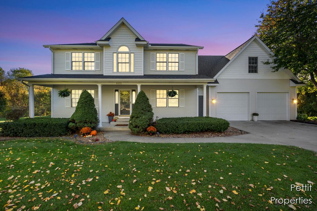 Photo of 8605 Pleasant Meadow Drive NE, Rockford, MI 49341 (MLS # 25053489)